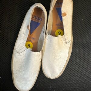 VERBENAS Leather Shoes, Size 9. Made in Spain new in original box